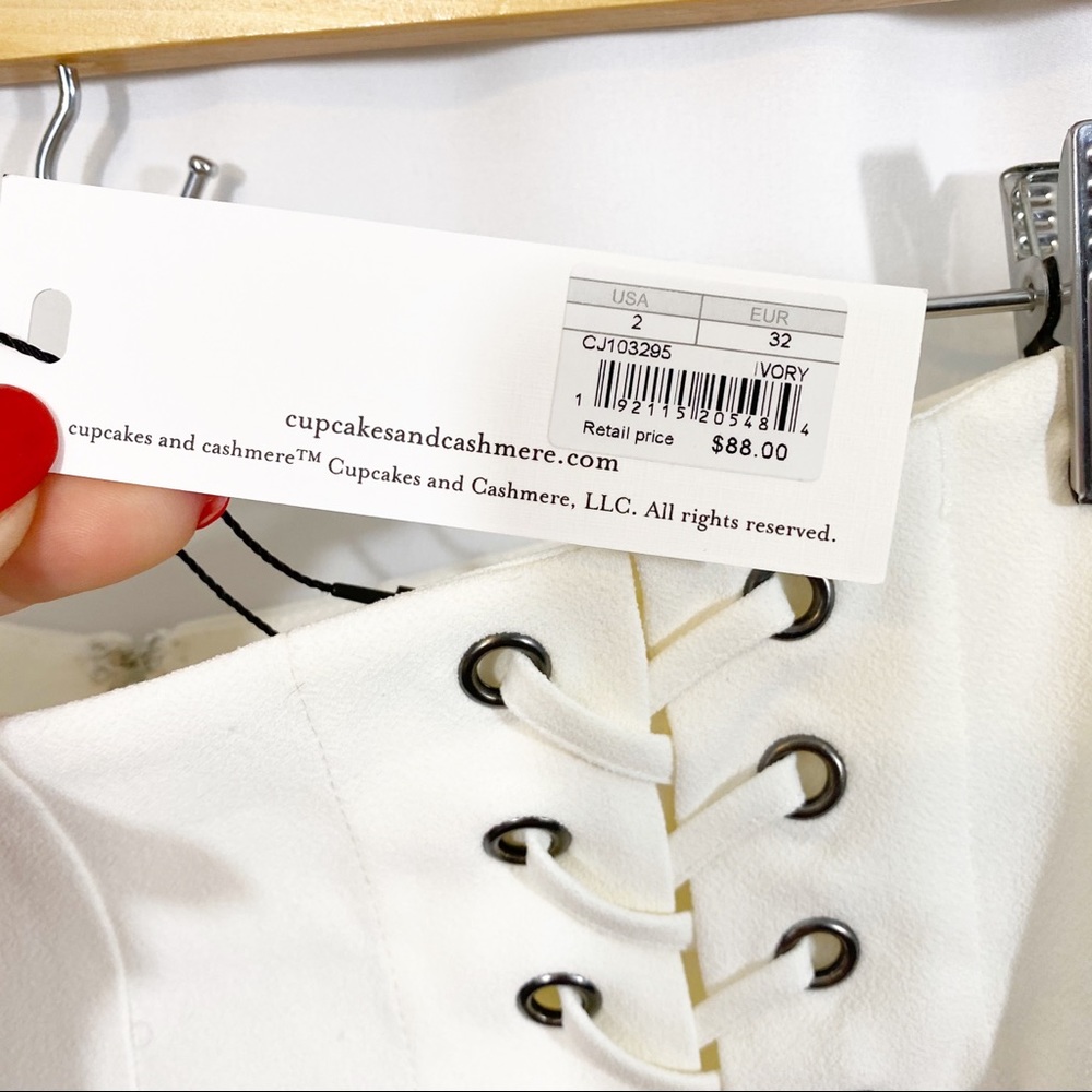 NEW Cupcakes and Cashmere Rummer Lace Up Shorts - Picture 10 of 12